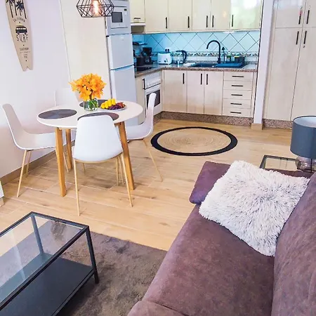 Apartamento Diamantes - Relaxing Tenerife Getaway - Heated Pool - Cristianos *