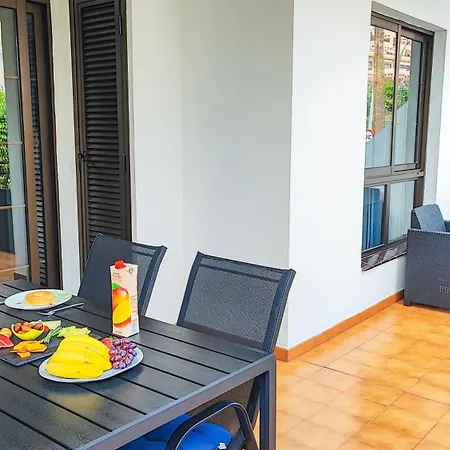 Diamantes - Relaxing Tenerife Getaway - Heated Pool - Cristianos Apartment