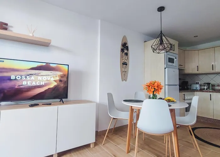 Diamantes - Relaxing Tenerife Getaway - Heated Pool - Cristianos Appartement *